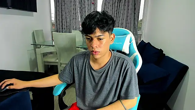 Franco Rizzo  online show from 8, 2, 2025