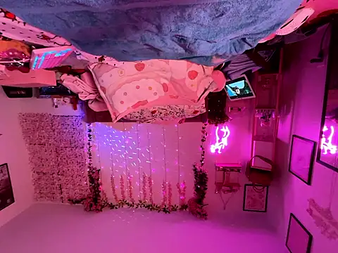 VixenCapri online show from 11, 2, 2026