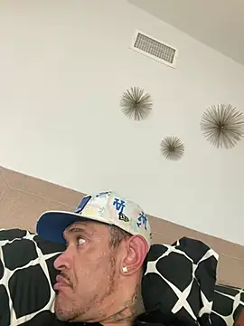 RoodoggXL online show from 13, 3, 2025