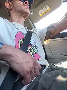 RoodoggXL online show from 11, 3, 2026