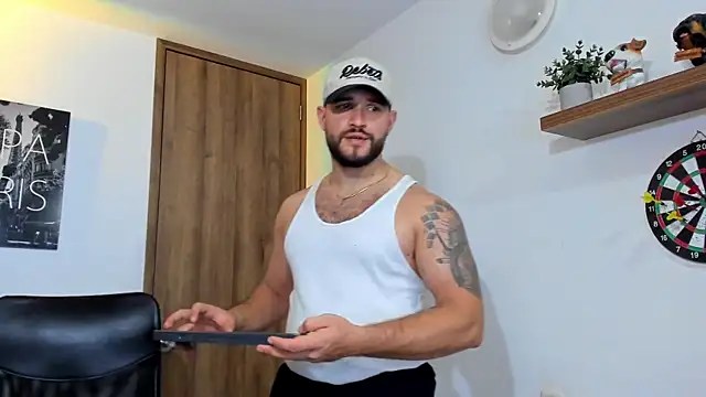 AndrewDiaz online show from 10, 10, 2025