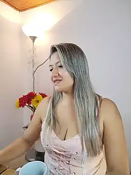 Snapshot of valeriahunter1 chatting on 2, 8, 2026 valeriahunter1 online show from 2, 8, 2026
