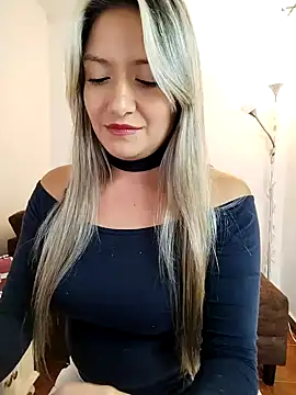 valeriahunter1 online show from 17, 1, 2025