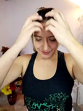 Snapshot of valeriahunter1 chatting on 10, 5, 2026 valeriahunter1 online show from 10, 5, 2026