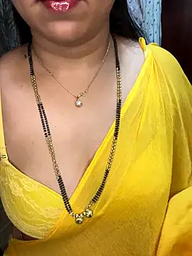 Snapshot of kannadatelugugirl chatting on 10, 10, 2025 kannadatelugugirl online show from 10, 10, 2025