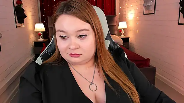 KimberlyMaran online show from 28, 2, 2025