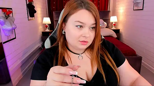 KimberlyMaran online show from 9, 3, 2025