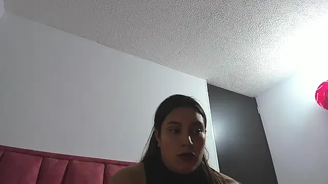 Snapshot of elana_kepler chatting on 2, 6, 2026 elana kepler online show from 2, 6, 2026