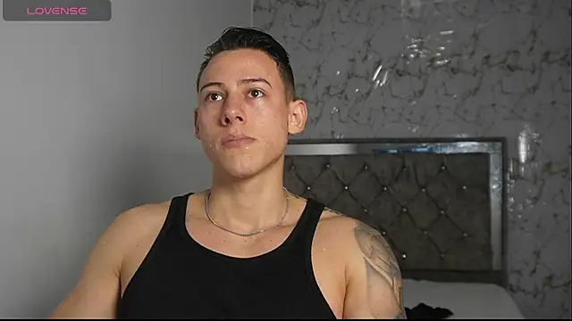 Muscle King Cum online show from 6, 5, 2026