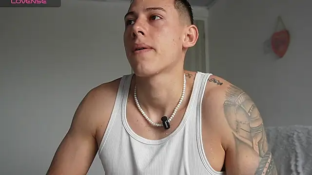 Muscle King Cum online show from 21, 5, 2026