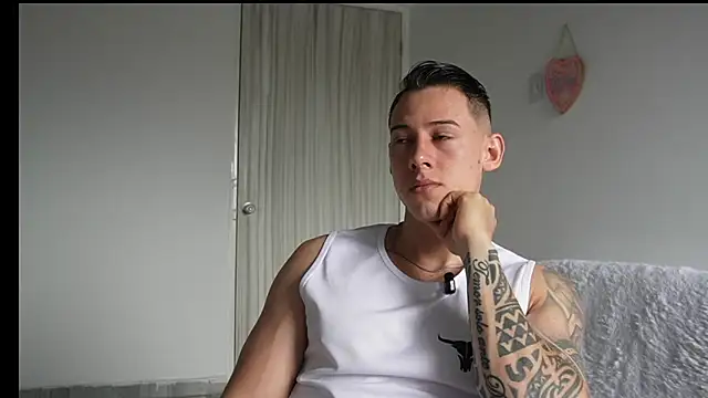Muscle King Cum online show from 13, 5, 2026