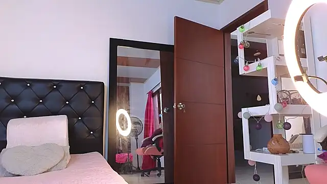 tatiana big ass boobs online show from 7, 10, 2025