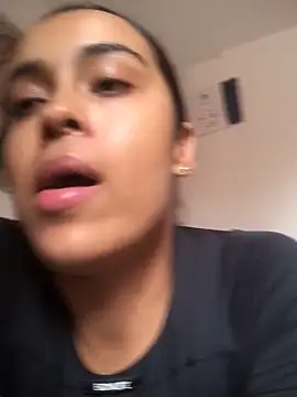 Snapshot of JuanaSimons chatting on 1, 2, 2026 JuanaSimons online show from 1, 2, 2026