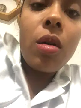 JuanaSimons online show from 17, 10, 2025