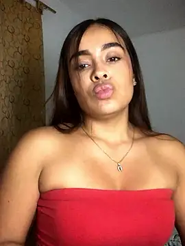 Snapshot of JuanaSimons chatting on 10, 1, 2026 JuanaSimons online show from 10, 1, 2026