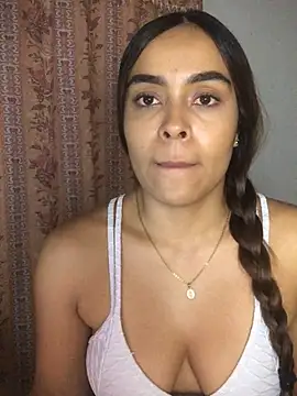 Snapshot of JuanaSimons chatting on 28, 2, 2026 JuanaSimons online show from 28, 2, 2026