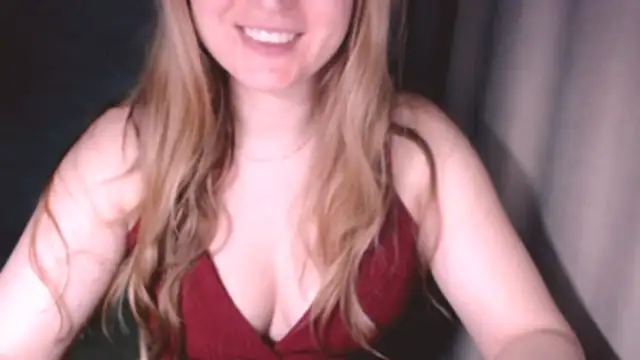 Snapshot of fiona_cute_2 chatting on 23, 2, 2026 fiona cute 2 online show from 23, 2, 2026