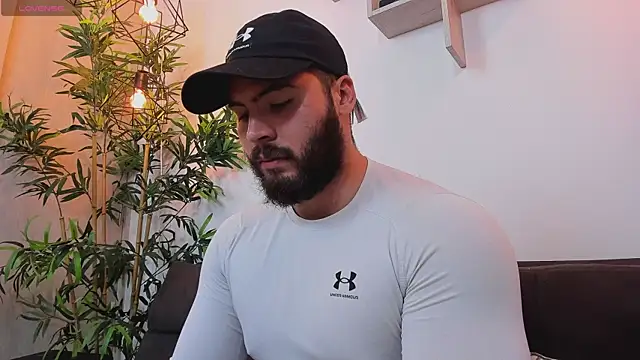 SebastianVilla  online show from 1, 5, 2026