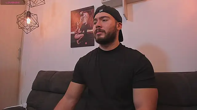 SebastianVilla  online show from 9, 2, 2026