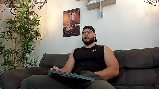 SebastianVilla  online show from 28, 10, 2025