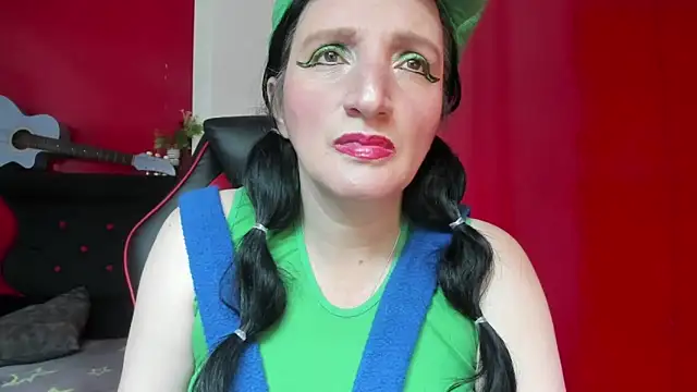 Andrefoxx  online show from 9, 9, 2025