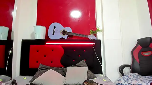 Andrefoxx  online show from 23, 11, 2025