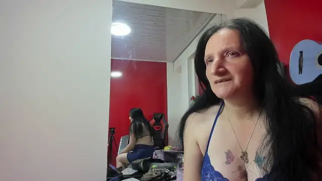 Andrefoxx  online show from 18, 11, 2025