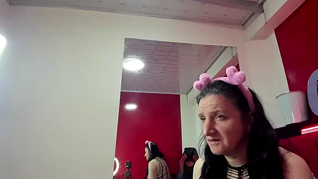 Andrefoxx  online show from 21, 11, 2025