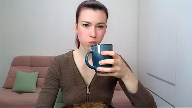 AliciaNewell online show from 21, 9, 2025