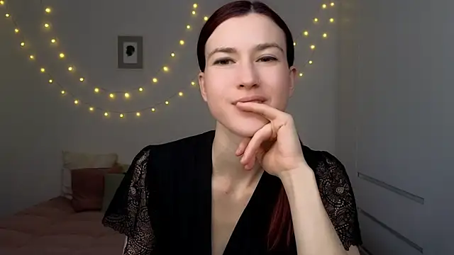 AliciaNewell online show from 25, 3, 2026