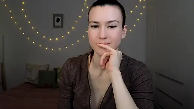 AliciaNewell online show from 13, 2, 2026