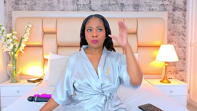 AlisonTravis online show from 1, 11, 2025