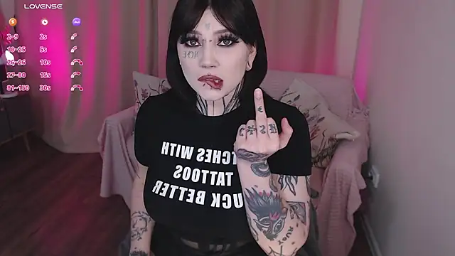 tradishka online show from 6, 3, 2026