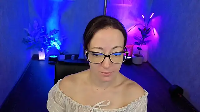 kimberlyray777 online show from 8, 10, 2025