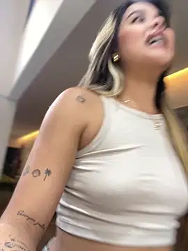 Snapshot of Emilia_Bakerr chatting on 6, 2, 2025 Emilia Bakerr online show from 6, 2, 2025