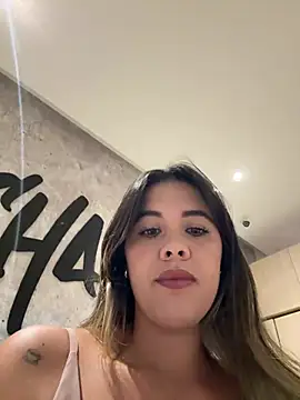 Emilia Bakerr online show from 13, 3, 2026