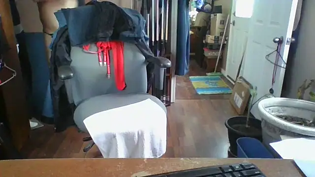 Snapshot of Daremeknot chatting on 19, 2, 2025 Daremeknot online show from 19, 2, 2025