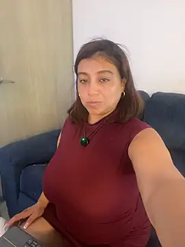 MrsFoucher online show from 28, 11, 2025