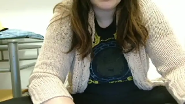 Lucinka1 online show from 7, 2, 2026