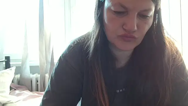 Lucinka1 online show from 19, 5, 2026