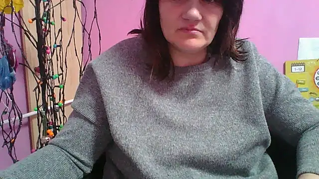 Lucinka1 online show from 17, 3, 2025