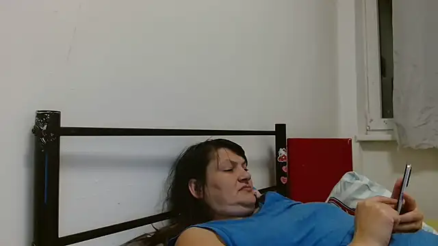 Lucinka1 online show from 4, 10, 2025