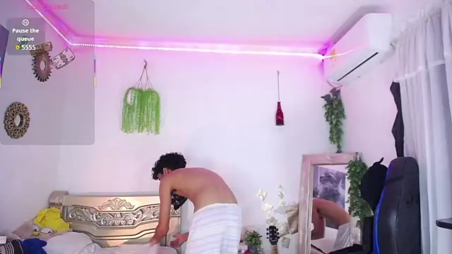 huge armound online show from 13, 2, 2026