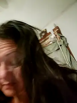 sweetkitty111 online show from 16, 4, 2026