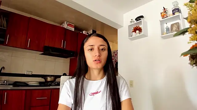  Caroliinee  online show from 27, 2, 2025