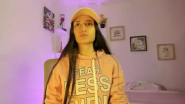  Caroliinee  online show from 16, 2, 2025