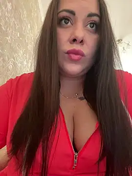 Snapshot of DaisyStreet chatting on 8, 7, 2026 DaisyStreet online show from 8, 7, 2026
