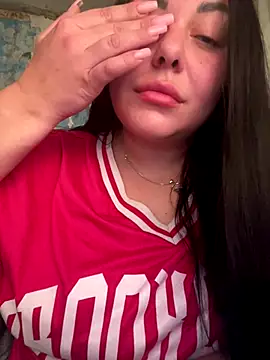 Snapshot of DaisyStreet chatting on 11, 11, 2025 DaisyStreet online show from 11, 11, 2025