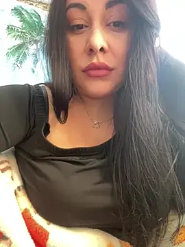 Snapshot of DaisyStreet chatting on 1, 2, 2026 DaisyStreet online show from 1, 2, 2026