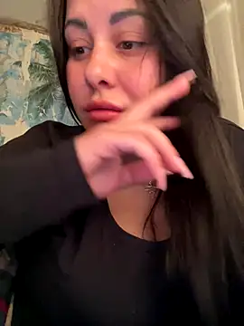 Snapshot of DaisyStreet chatting on 14, 11, 2025 DaisyStreet online show from 14, 11, 2025